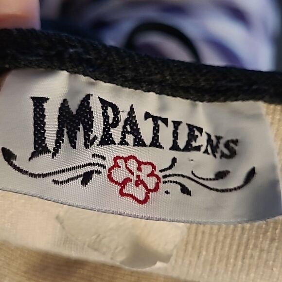 Impatiens Maxie dress - Picture 5 of 8